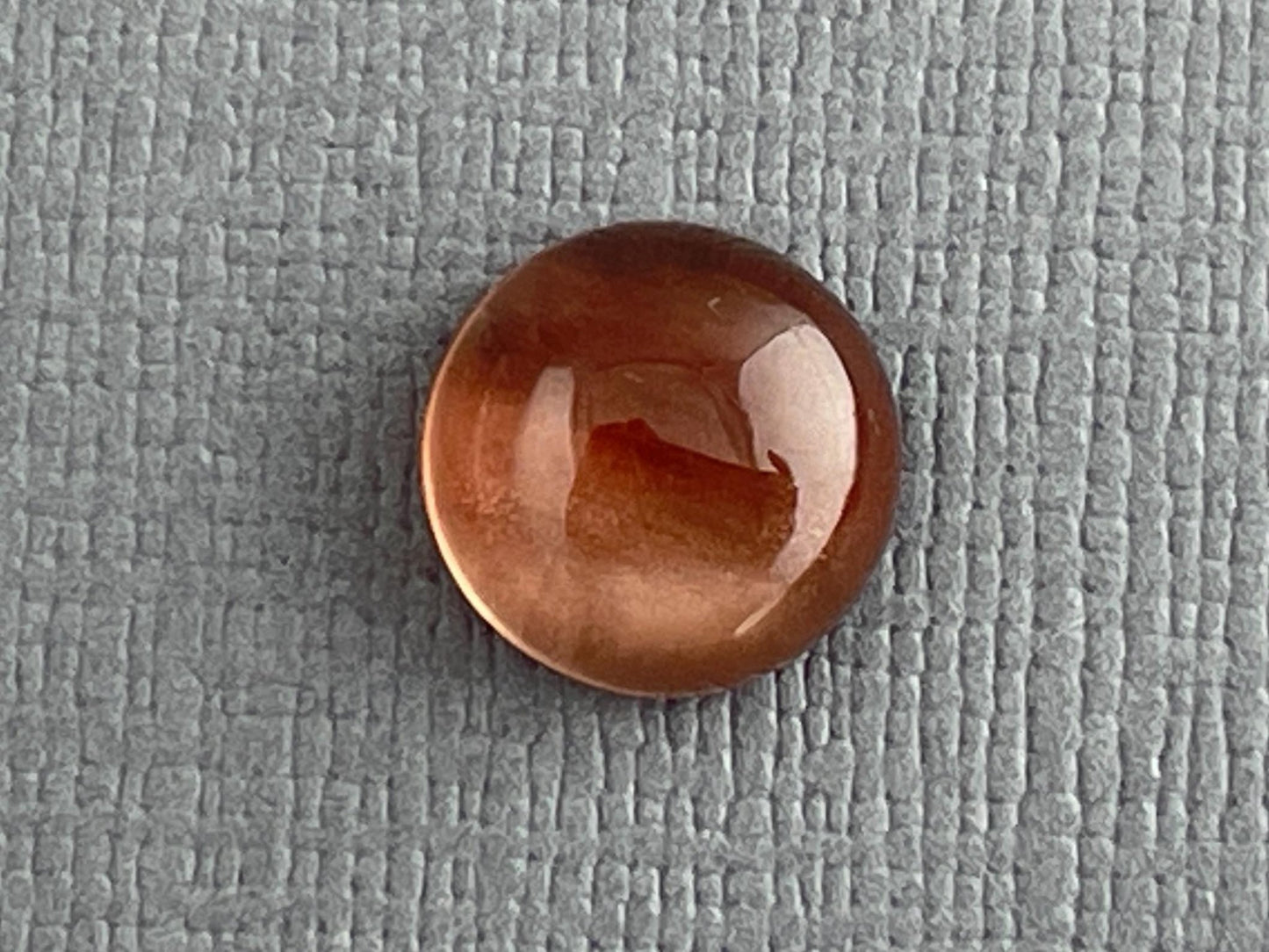 10mm Oregon Sunstone Round Cabochon | Natural American Gemstone | 3.75 carats | OSC276 - Oregon Sunstone - Gem Enthusiast