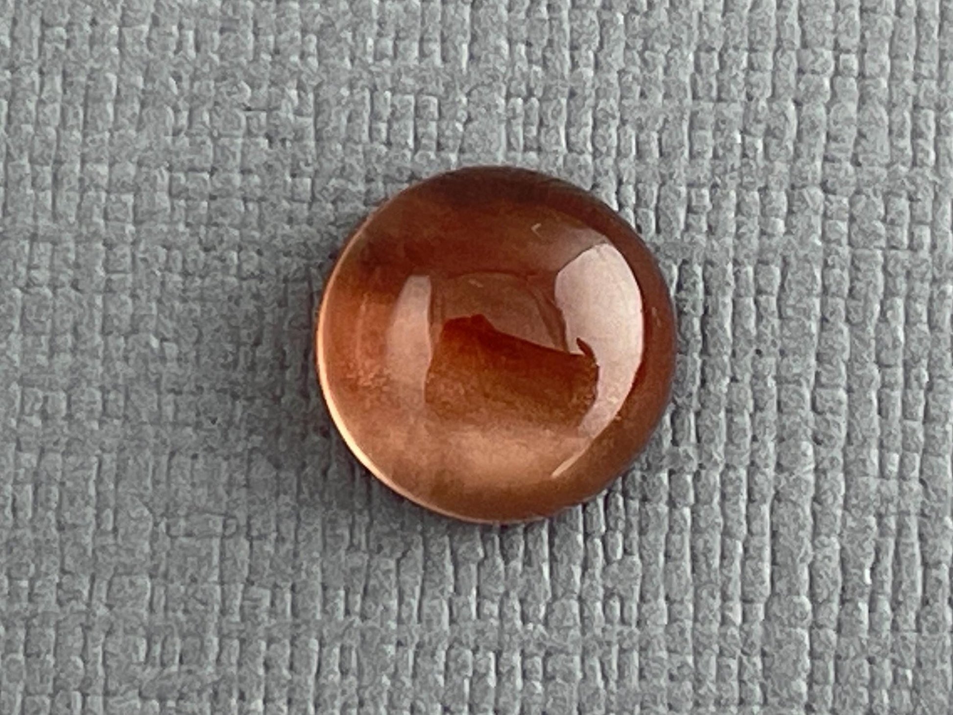 10mm Oregon Sunstone Round Cabochon | Natural American Gemstone | 3.75 carats | OSC276 - Oregon Sunstone - Gem Enthusiast