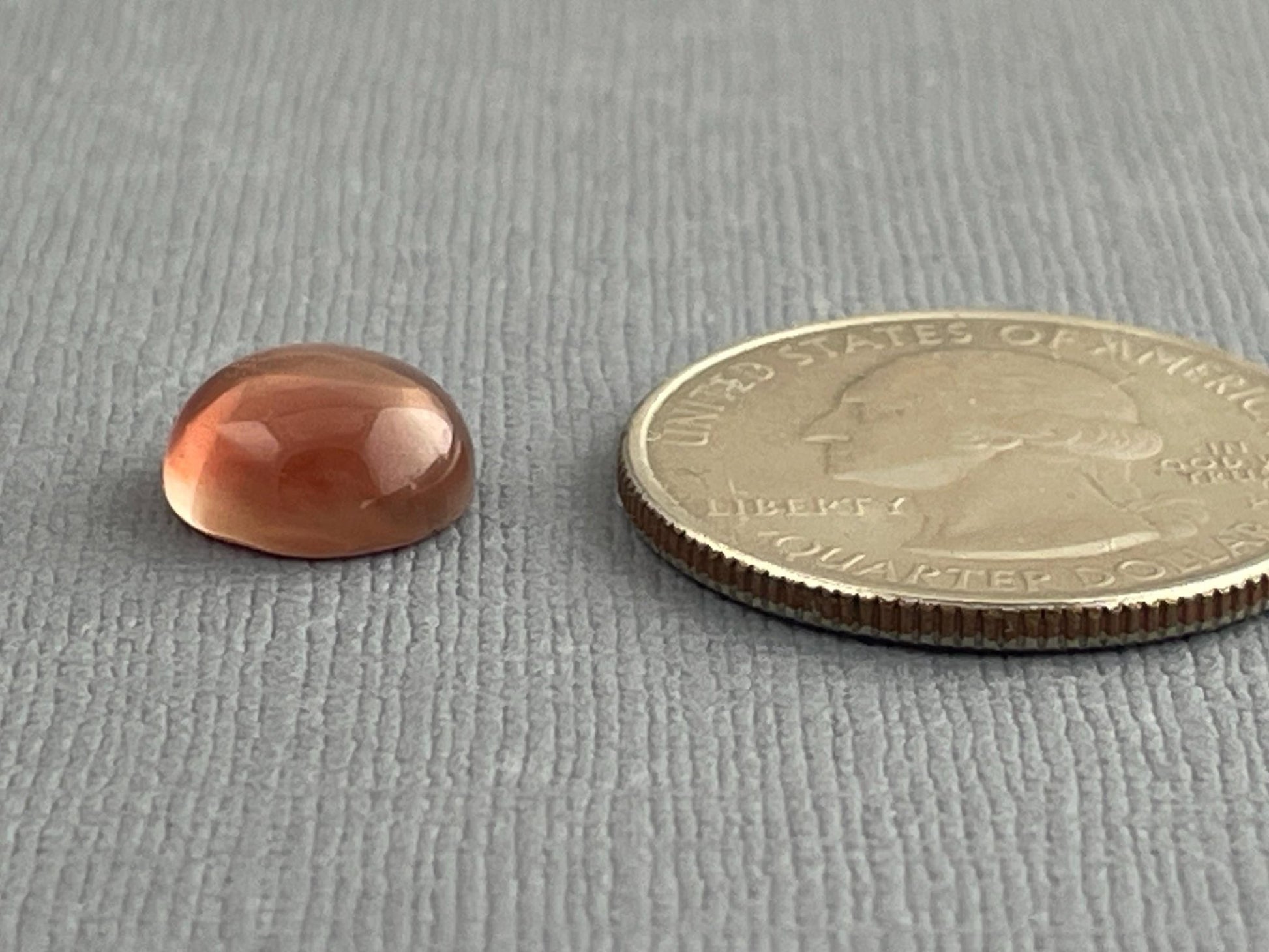 10mm Oregon Sunstone Round Cabochon | Natural American Gemstone | 3.75 carats | OSC276 - Oregon Sunstone - Gem Enthusiast
