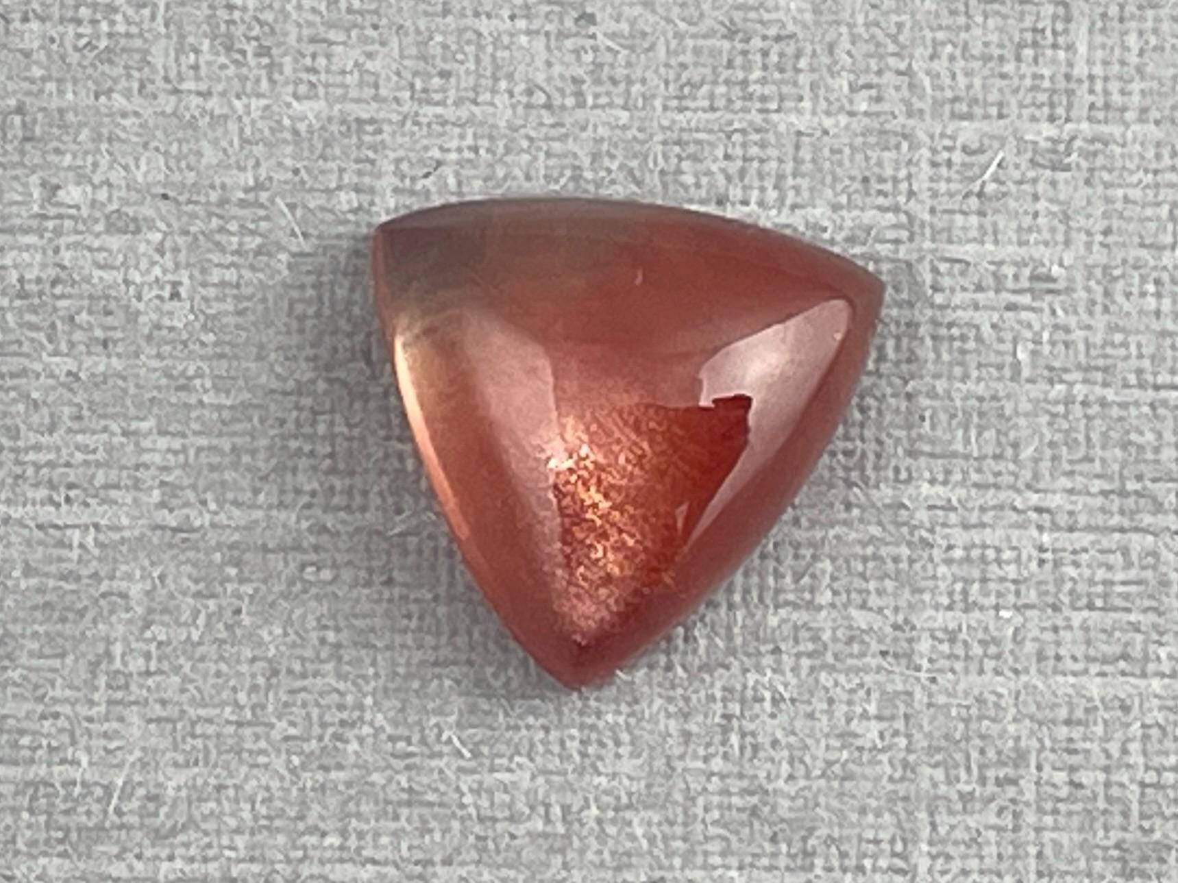 10mm Oregon Sunstone | Triangle Cabochon | Natural American Gemstone | 2.9 carats | OSC300 - Oregon Sunstone - Gem Enthusiast