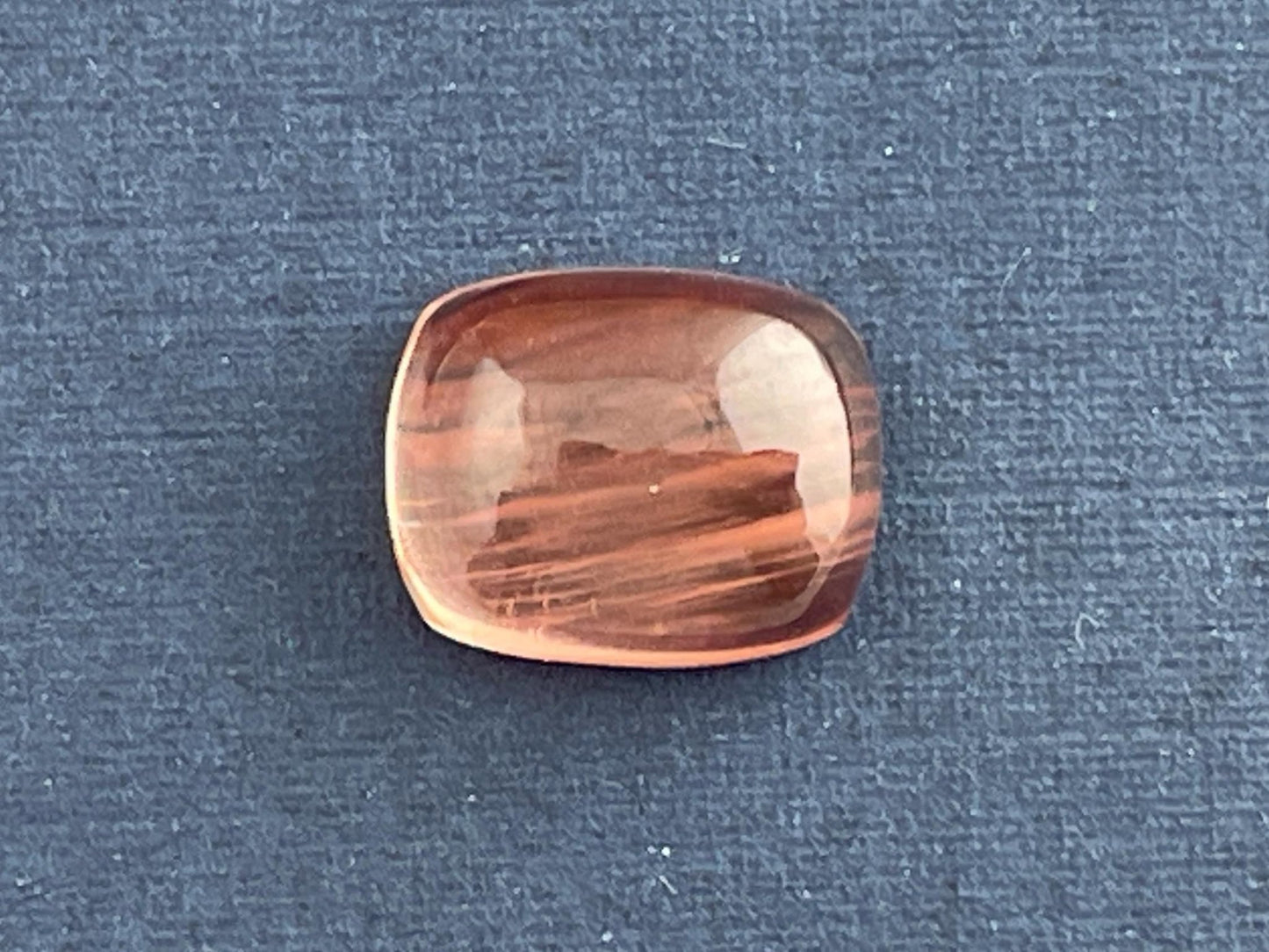 10x8 Oregon Sunstones Cushion Cabochon with Schiller | 3.53 carats | OSC277 - Gem Enthusiast