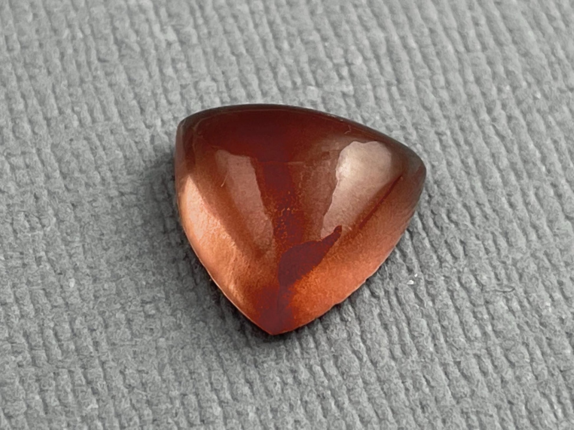 11mm Oregon Sunstone | Triangle Cabochon | Natural American Gemstone | OSC281 - Oregon Sunstone - Gem Enthusiast