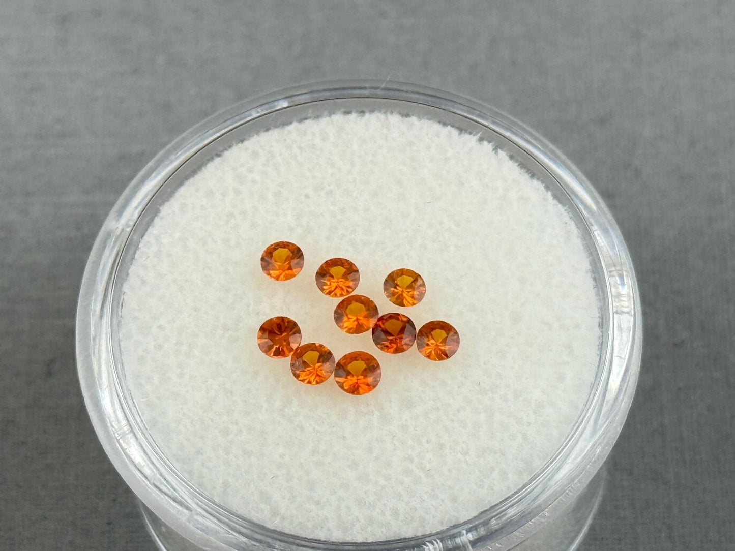 2.5mm Spessartine Garnet Round | Per Stone | Mandarin Orange - Gem Enthusiast