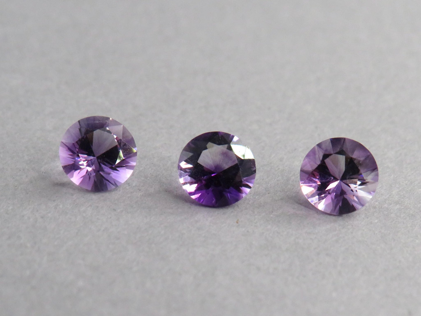 5.5mm Arizona Amethyst | Four Peaks Mine, USA | American Gemstone | Sold Per Stone | AZ211 - Gem Enthusiast