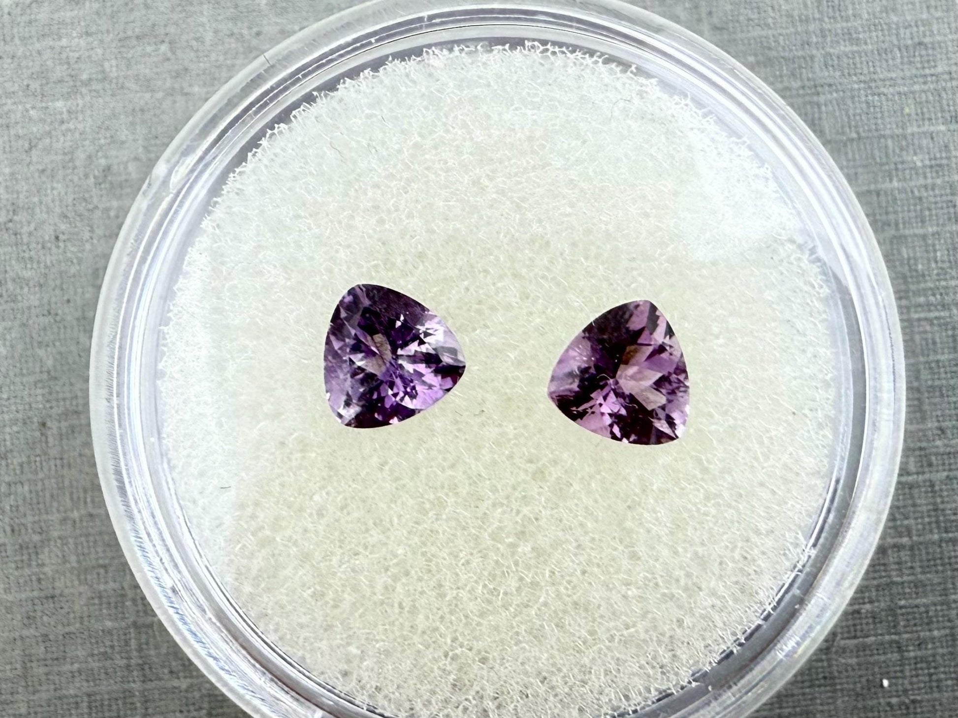 5.5mm Arizona Amethyst Trillion Pair: Ethically Sourced from the Four Peaks Mine | AZ204 - Gem Enthusiast