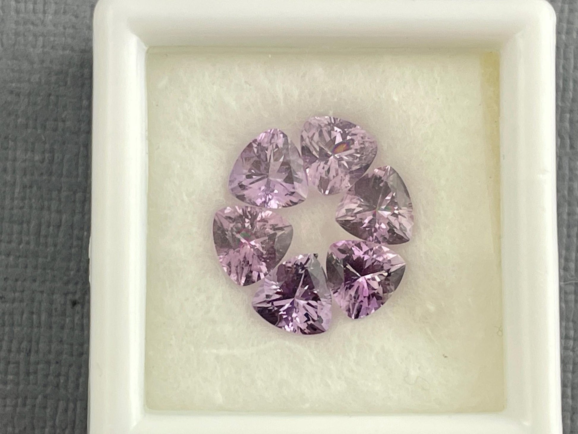 5mm Arizona Amethyst Trillion | Loose Gemstone | Ethically Sourced | Per Stone - Arizona Amethyst - Gem Enthusiast