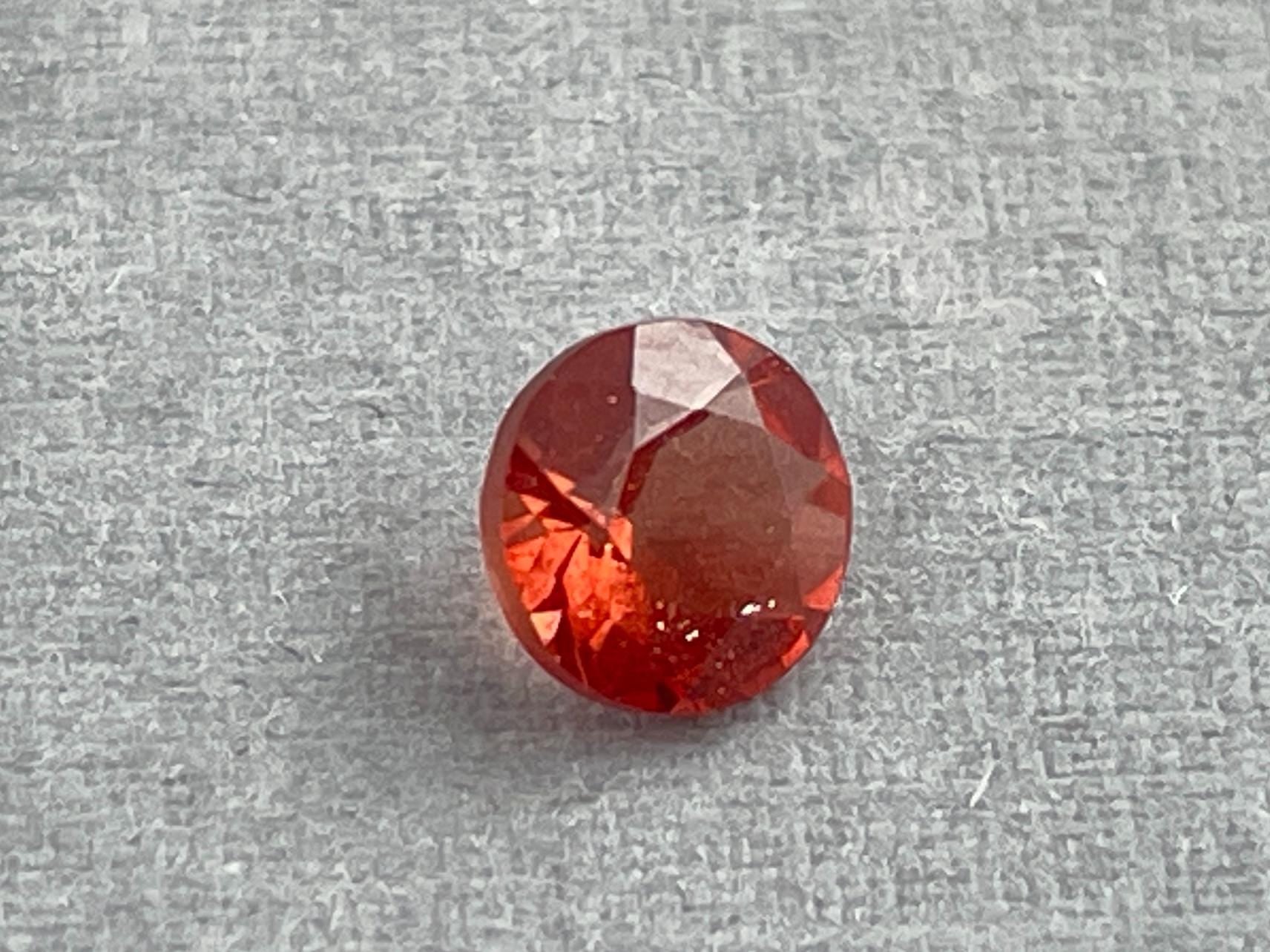 5mm Red Oregon Sunstone Round Faceted Gemstone | Ethically Sourced | Mined in the USA | OSF218 - Oregon Sunstone - Gem Enthusiast