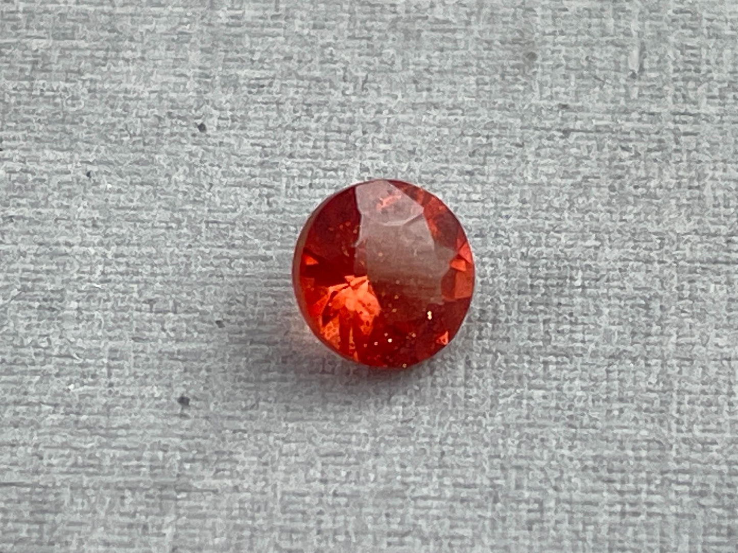 5mm Red Oregon Sunstone Round Faceted Gemstone | Ethically Sourced | Mined in the USA | OSF218 - Oregon Sunstone - Gem Enthusiast