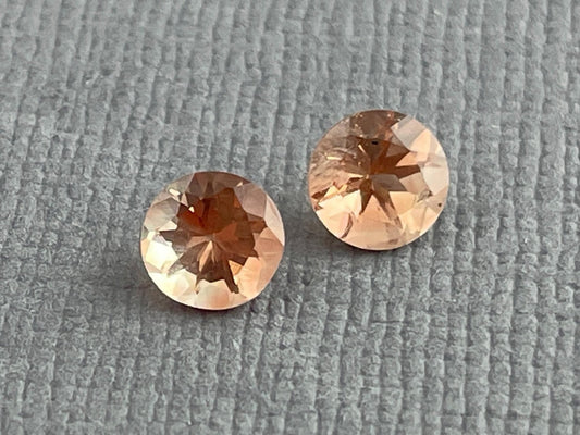 5mm Round Oregon Sunstone Pair | Ethically Sourced Gemstones | OSF204 - Oregon Sunstone - Gem Enthusiast