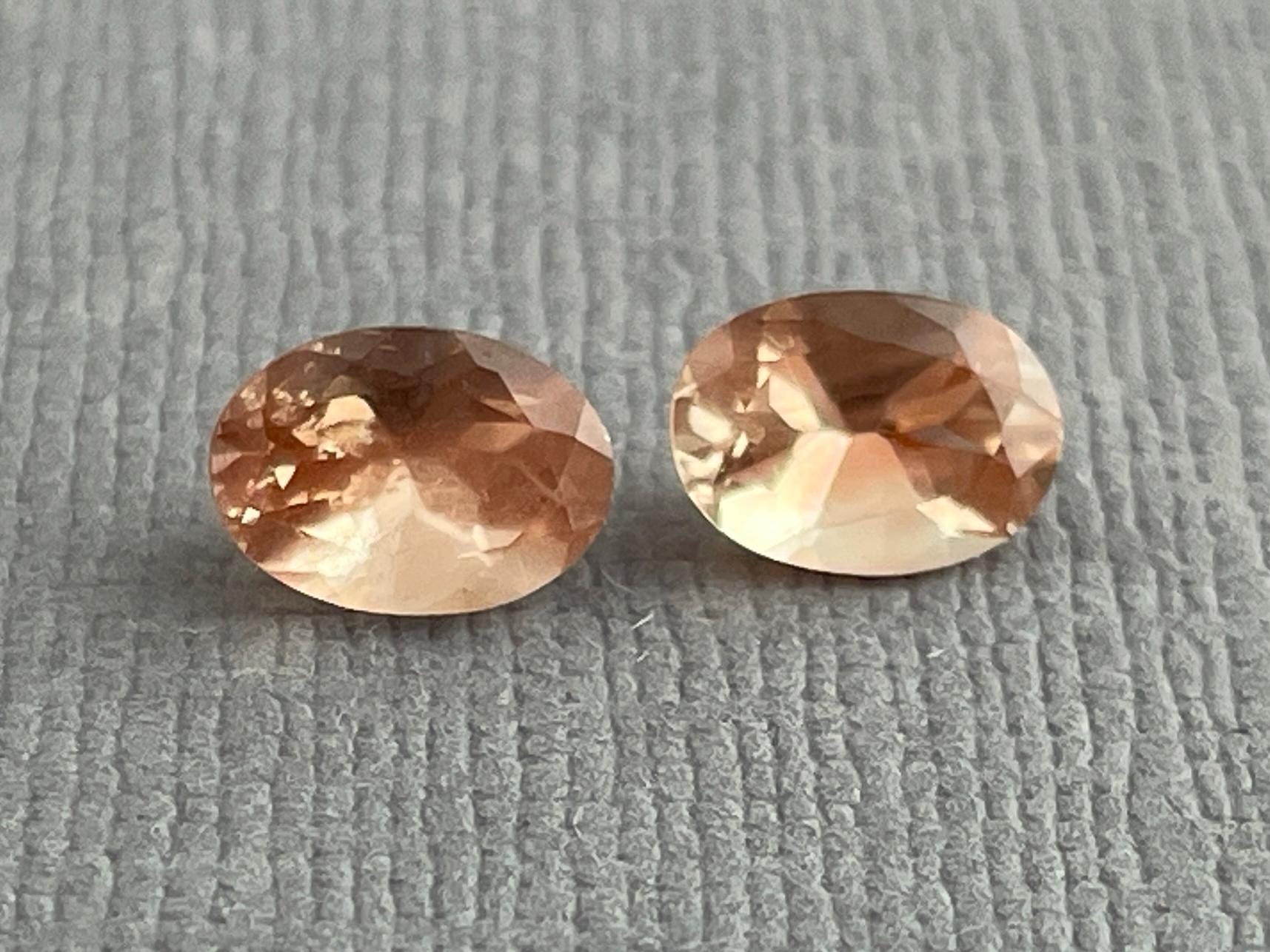 7x5 Oregon Sunstones Oval Pair | 1.69 carats | OSF195 - Oregon Sunstone - Gem Enthusiast