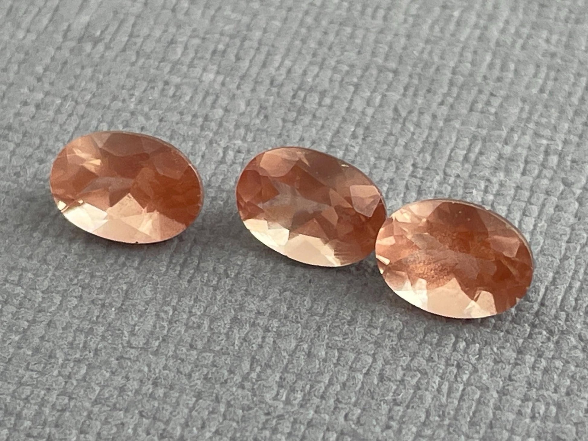 7x5 Oregon Sunstones Oval Trio | 2.48 carats | OSF192 - Gem Enthusiast