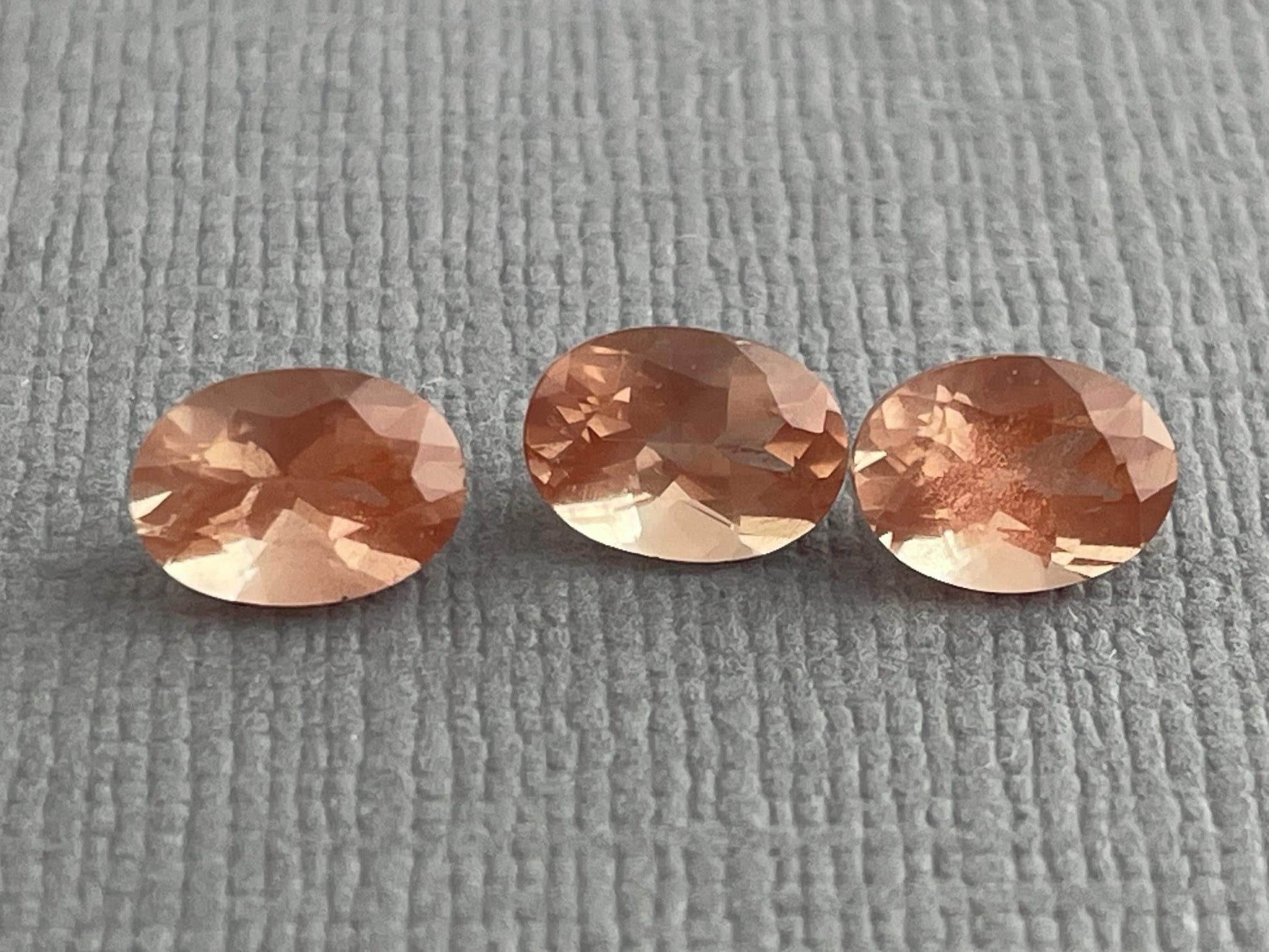 7x5 Oregon Sunstones Oval Trio | 2.48 carats | OSF192 - Gem Enthusiast