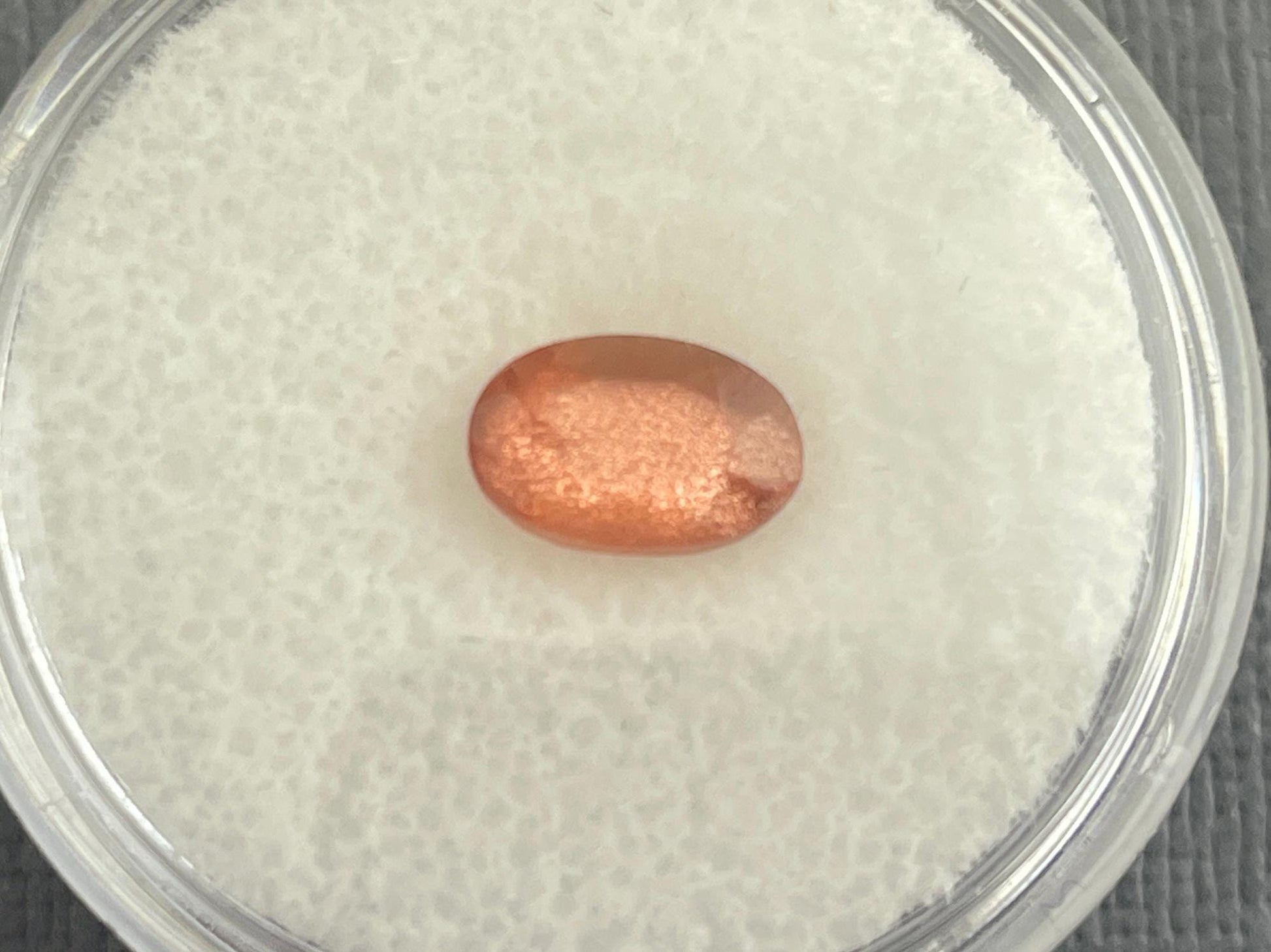 7x5 Red Oregon Sunstone Oval Faceted Gemstone | 1.02 carats | OSF181 - Oregon Sunstone - Gem Enthusiast