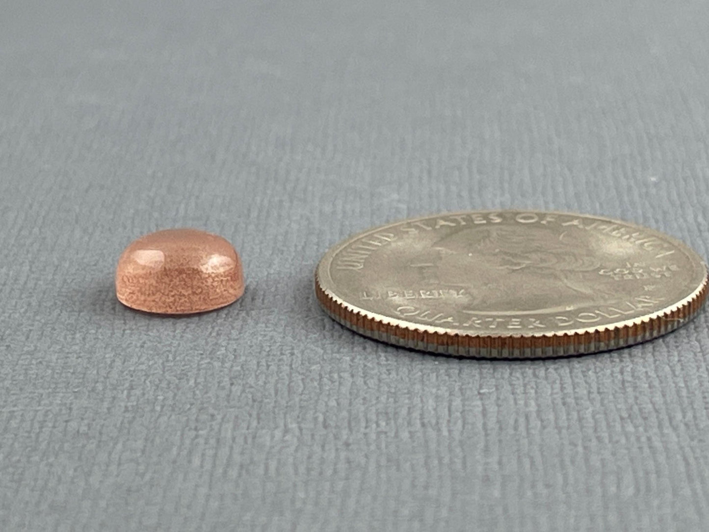 8mm Oregon Sunstone Round Cabochon | Natural American Gemstone | 2.16 cts | OSC224 - Oregon Sunstone - Gem Enthusiast