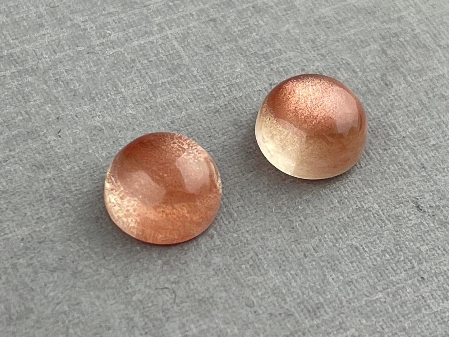 8mm Oregon Sunstones with Schiller | Round Cabochon Pair | OSC269 - Oregon Sunstone - Gem Enthusiast