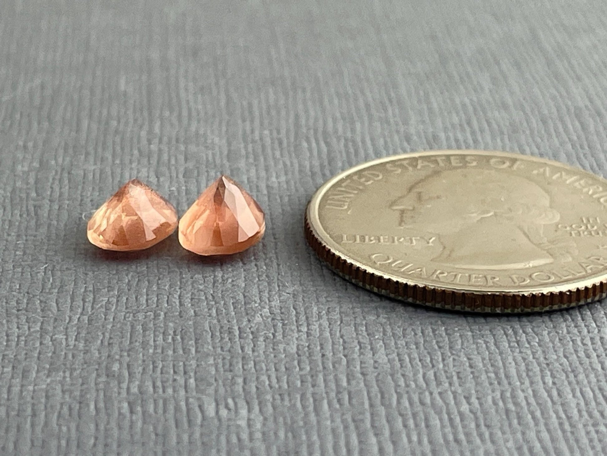 8x6 Oregon Sunstones Oval Pair with Schiller | 2.39 carats | OSF184 - Oregon Sunstone - Gem Enthusiast