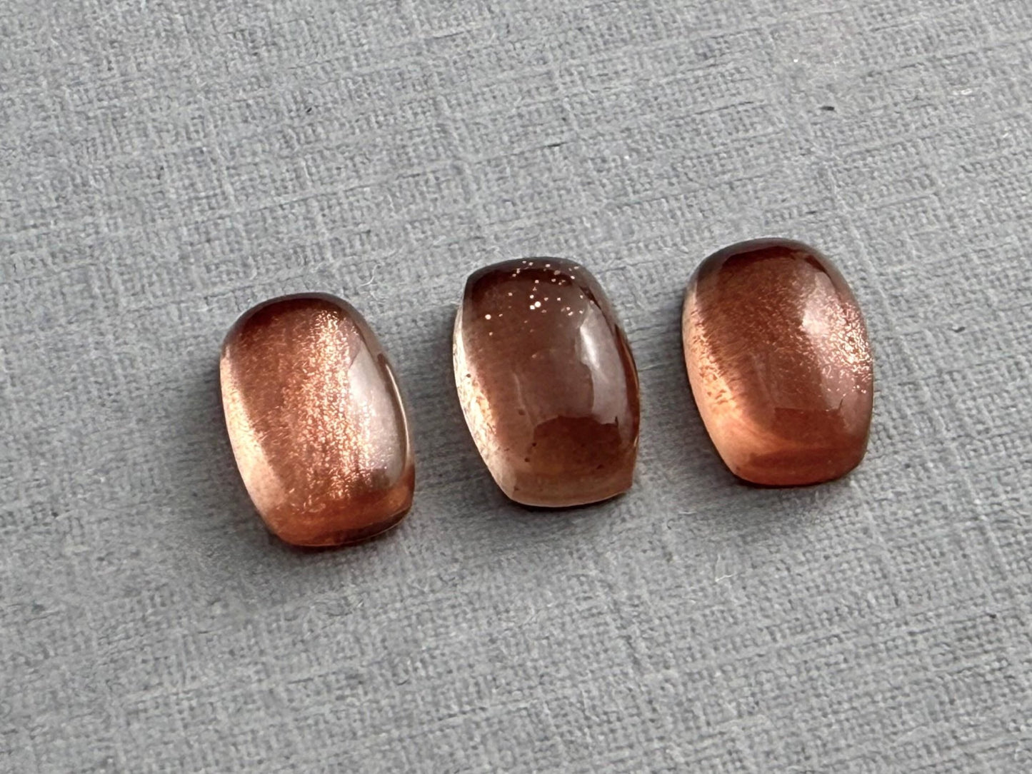 9x6 Oregon Sunstones Cushion Cabochon Lot | Schiller | 6 carats | OSC326 - Gem Enthusiast