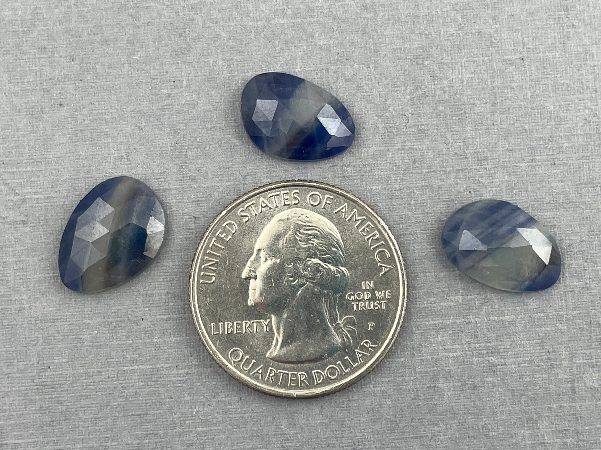 Bicolor Sapphire Rose Cut | Natural Loose Gemstones| 14.6 carats | SBC109 - Gem Enthusiast