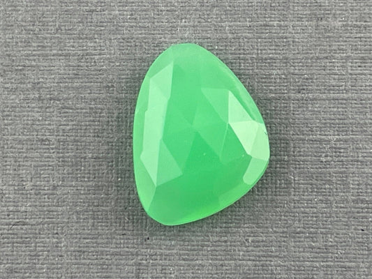 Chrysophrase Rose Cut | Natural Loose Gemstones | CY201 - Gem Enthusiast