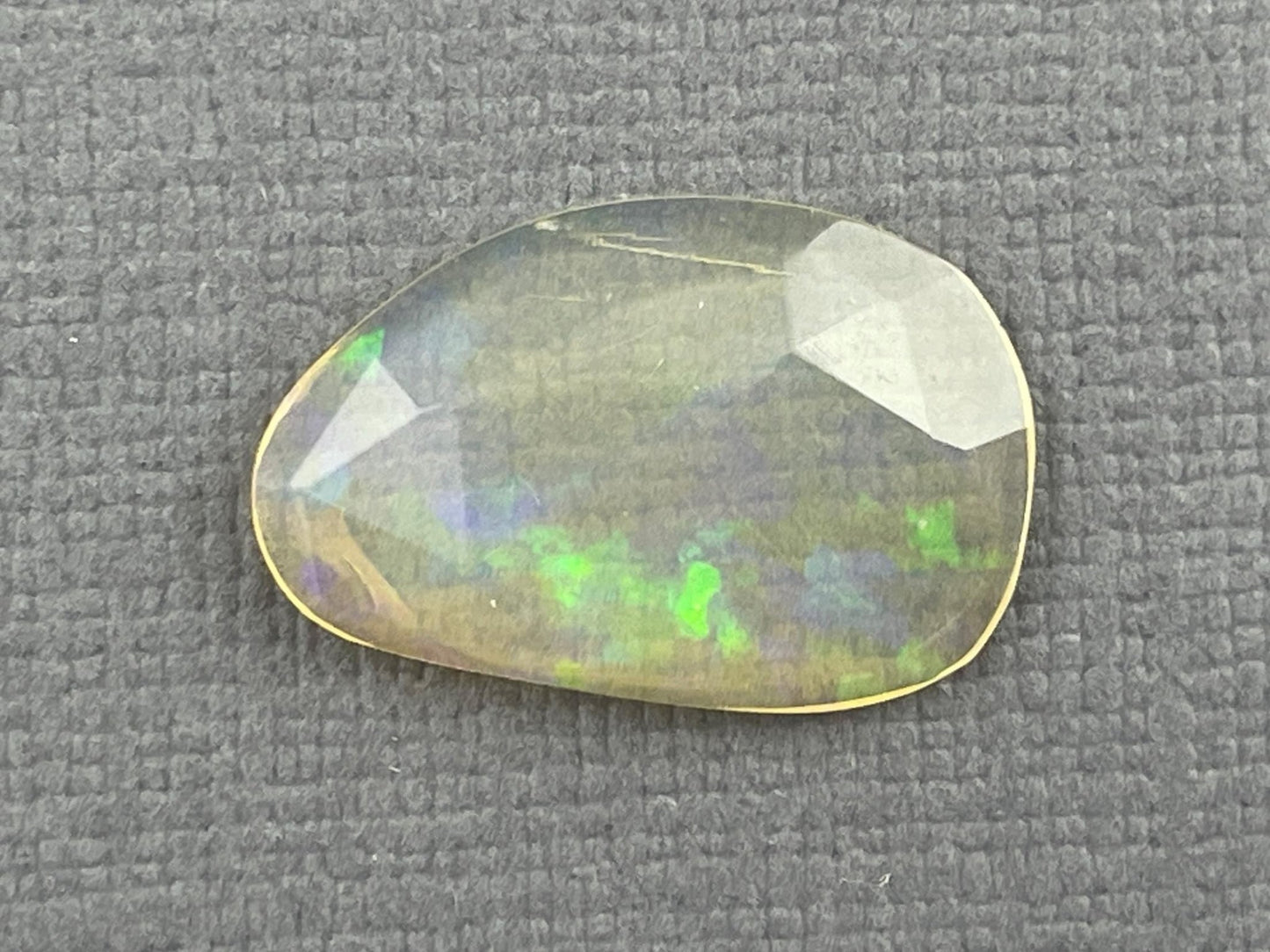 Ethiopian Opal with Fire | 2.55 carats | 17x11 mm | Rose Cut Gemstone | OP469 - Opal - Gem Enthusiast