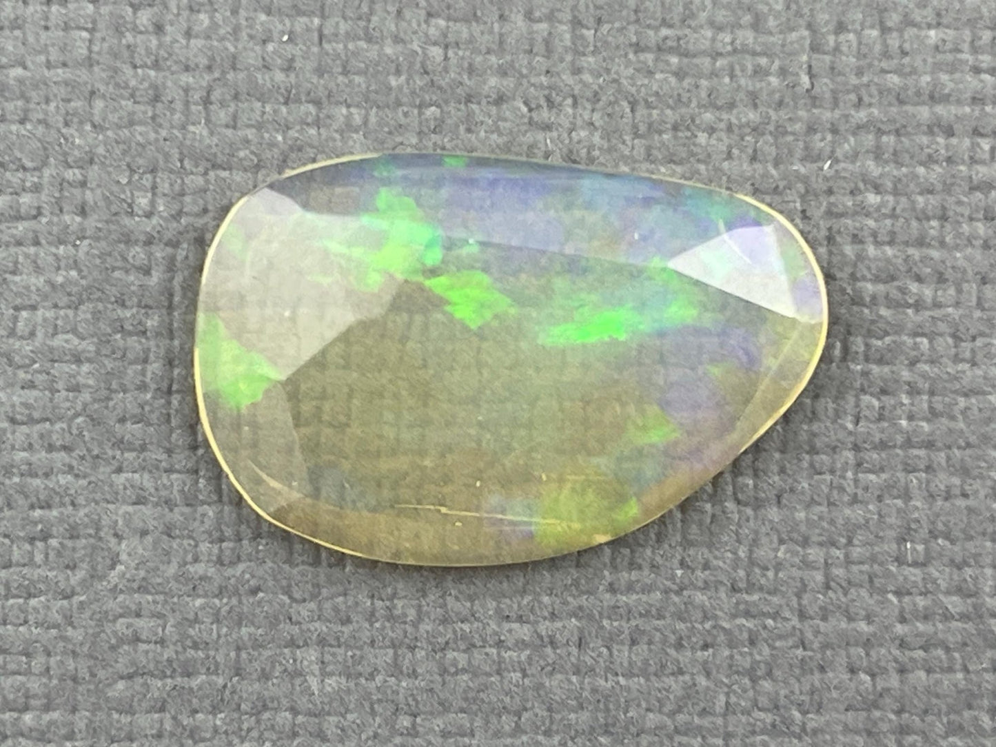 Ethiopian Opal with Fire | 2.55 carats | 17x11 mm | Rose Cut Gemstone | OP469 - Opal - Gem Enthusiast