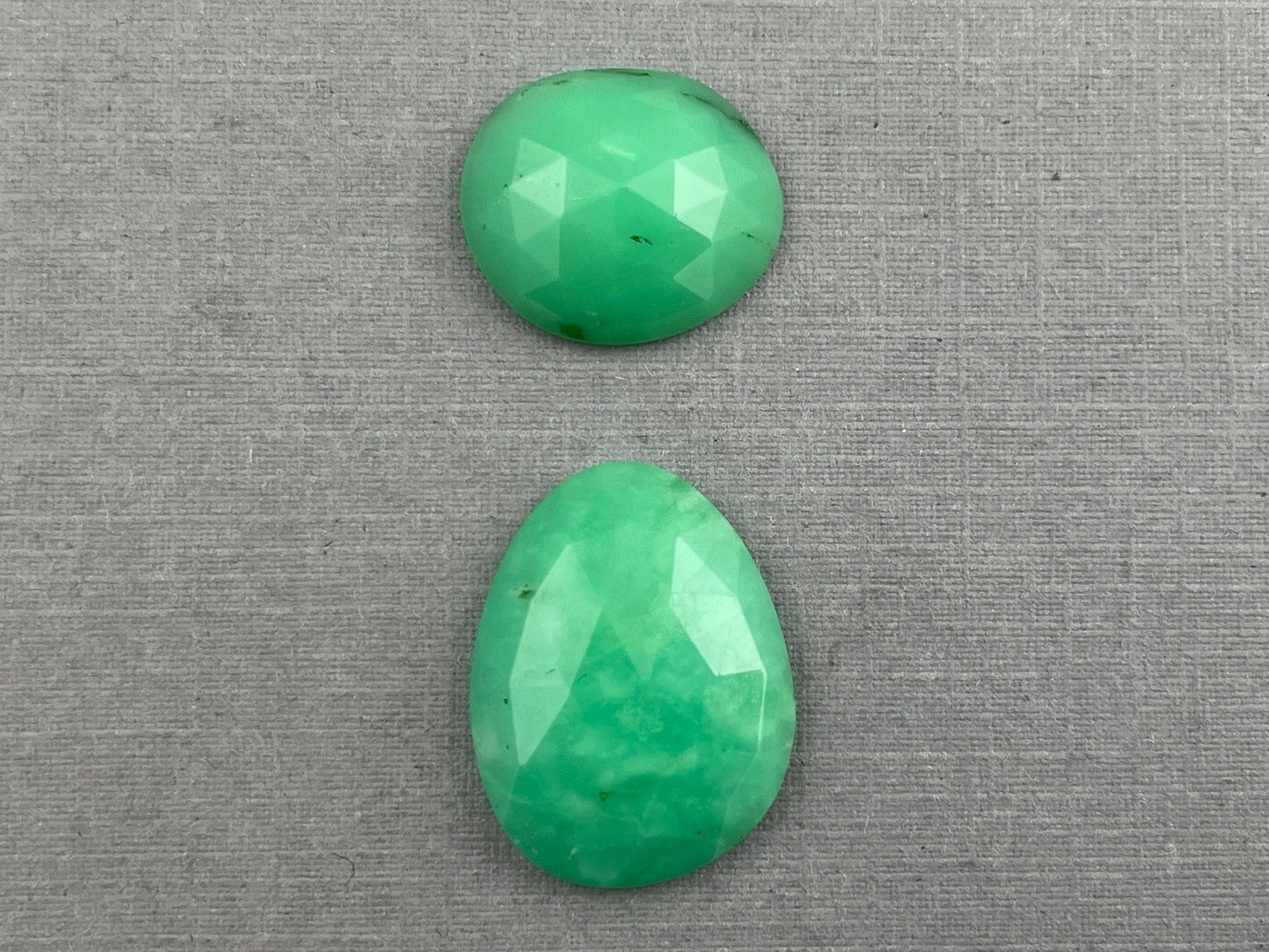 Large Mint Chrysoprase Rose Cut Lot | Chalcedony Gemstones | 16 carats | CY125 - Gem Enthusiast