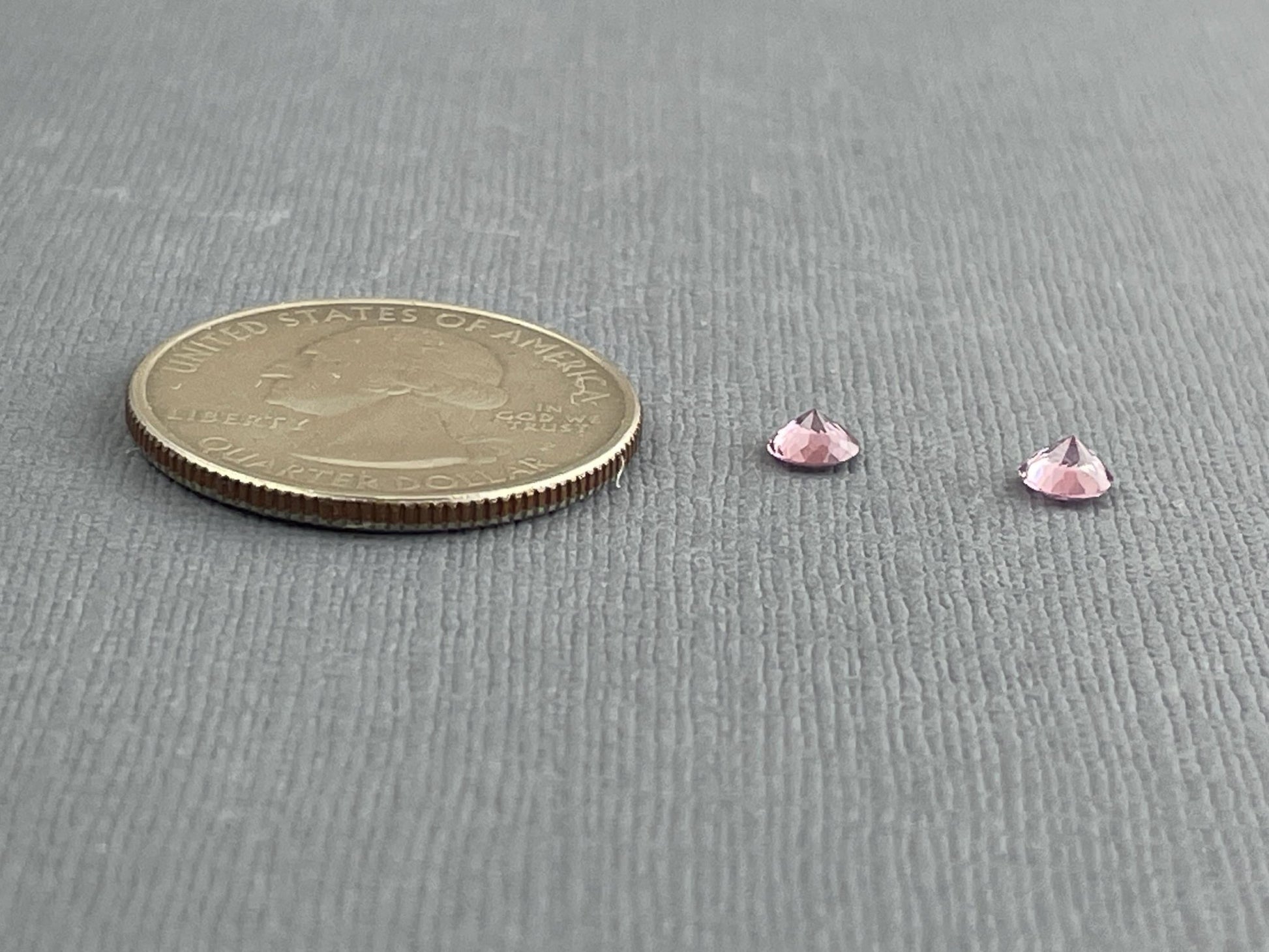 Natural Pink Spinel Faceted Pair Round | Natural Gemstone | 4.3 mm | SL116 - Spinel - Gem Enthusiast