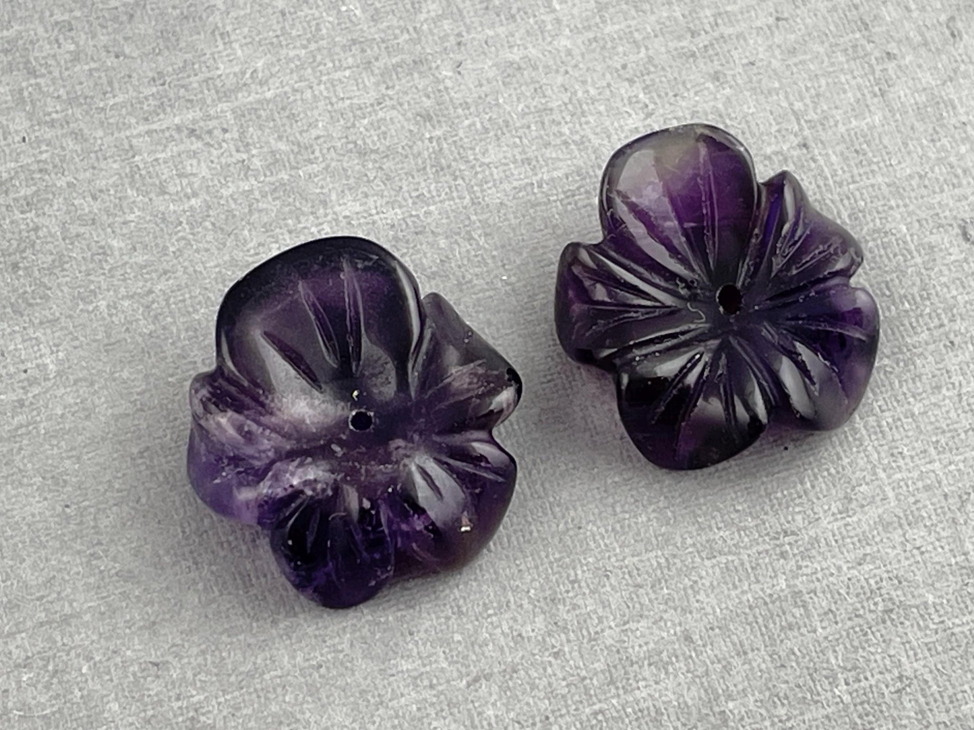 Orchid Carved Amethyst | Natural Gemstone | Center Drilled | AM201C - Gem Enthusiast