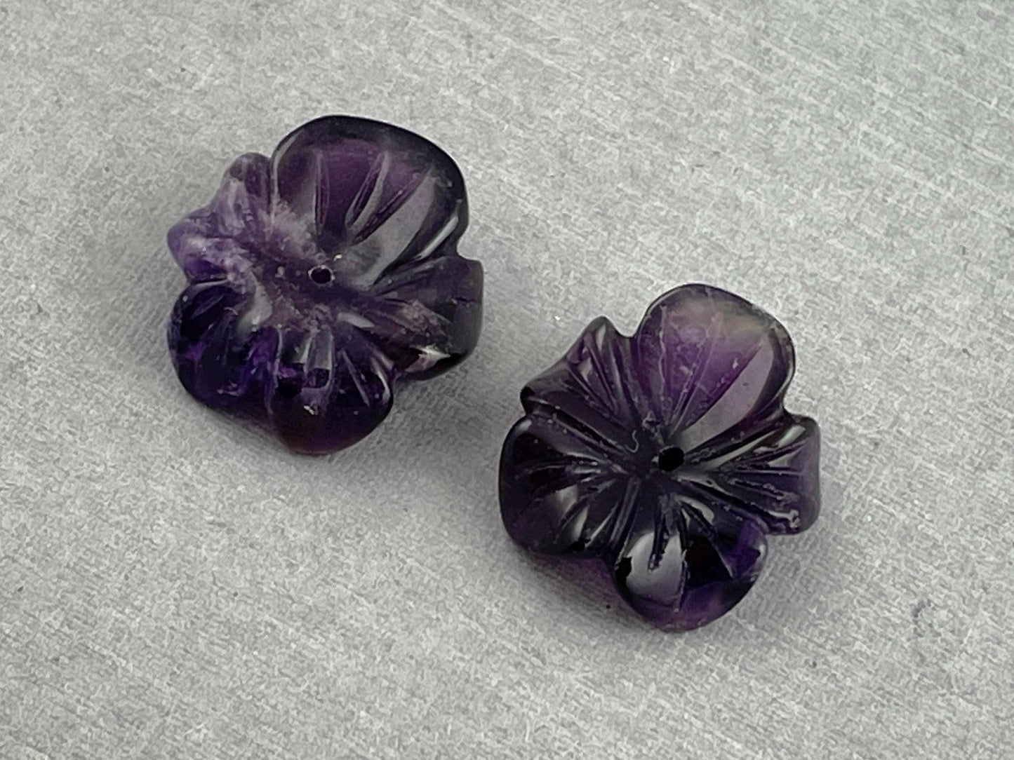 Orchid Carved Amethyst | Natural Gemstone | Center Drilled | AM201C - Gem Enthusiast