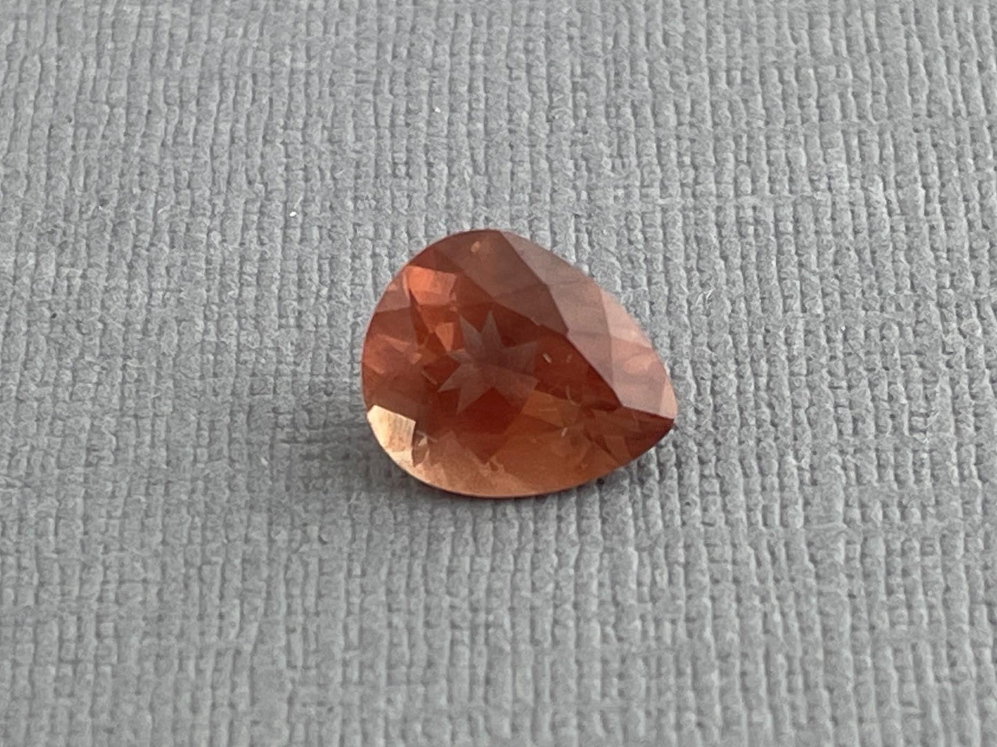 Oregon Sunstone 11x9 Pear Gemstone with Schiller | 2.83 carats | OSF185 - Oregon Sunstone - Gem Enthusiast