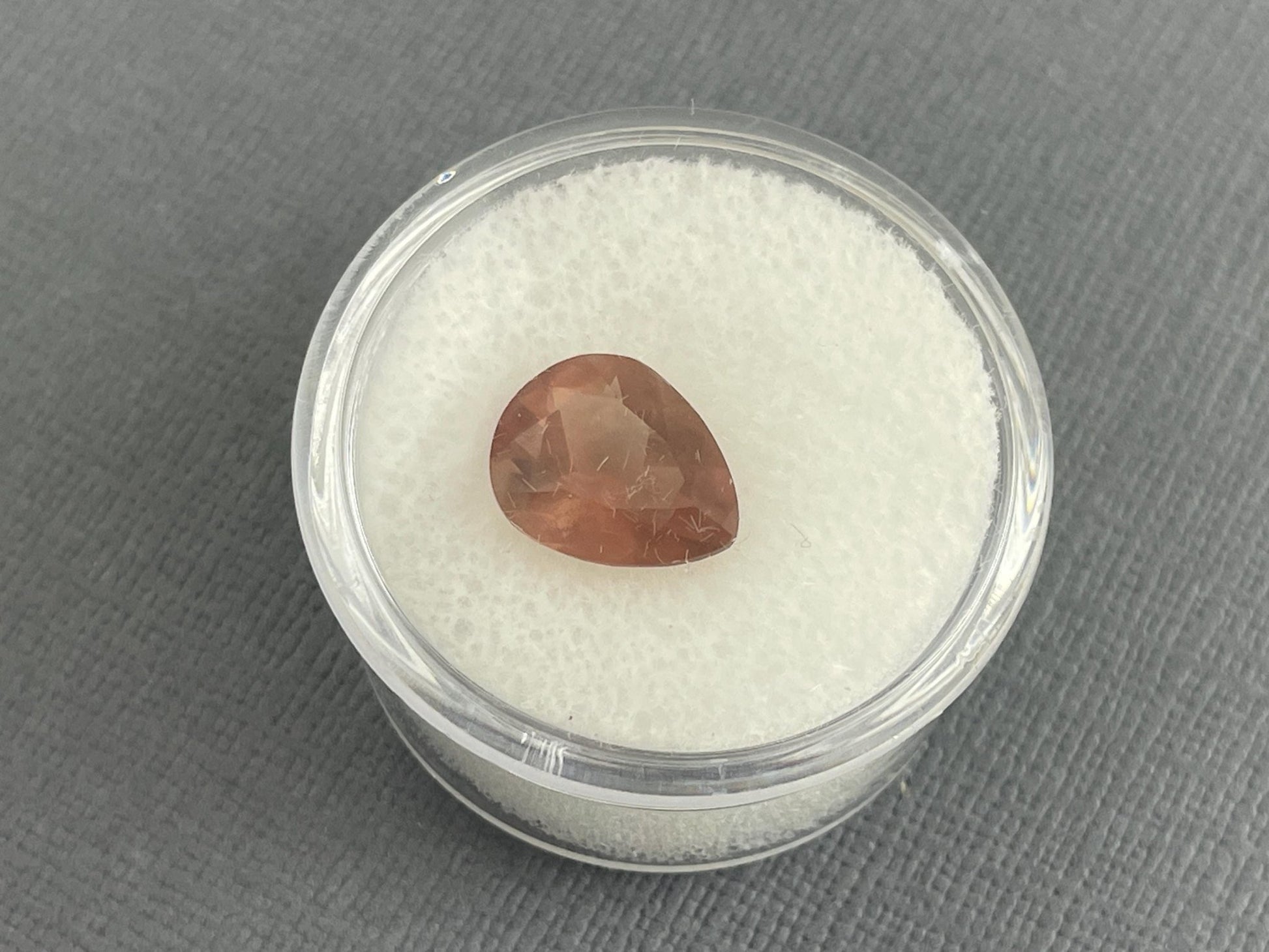 Oregon Sunstone 11x9 Pear Gemstone with Schiller | 2.83 carats | OSF185 - Oregon Sunstone - Gem Enthusiast