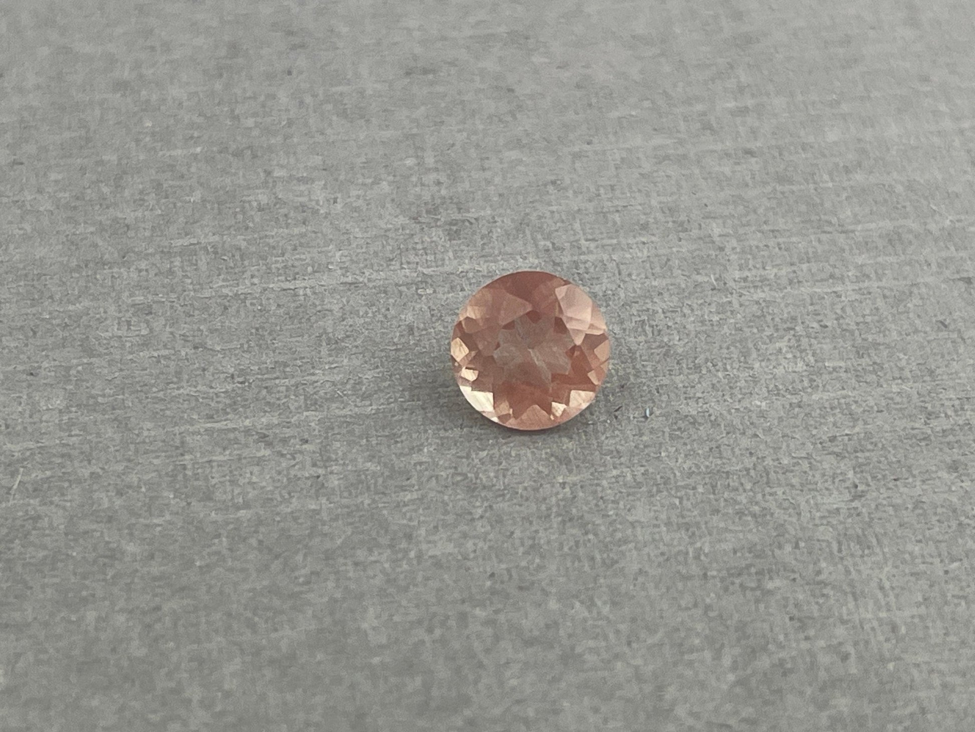 Oregon Sunstone 6mm Round Faceted Ethically Sourced Gemstone | OSF144 - Oregon Sunstone - Gem Enthusiast