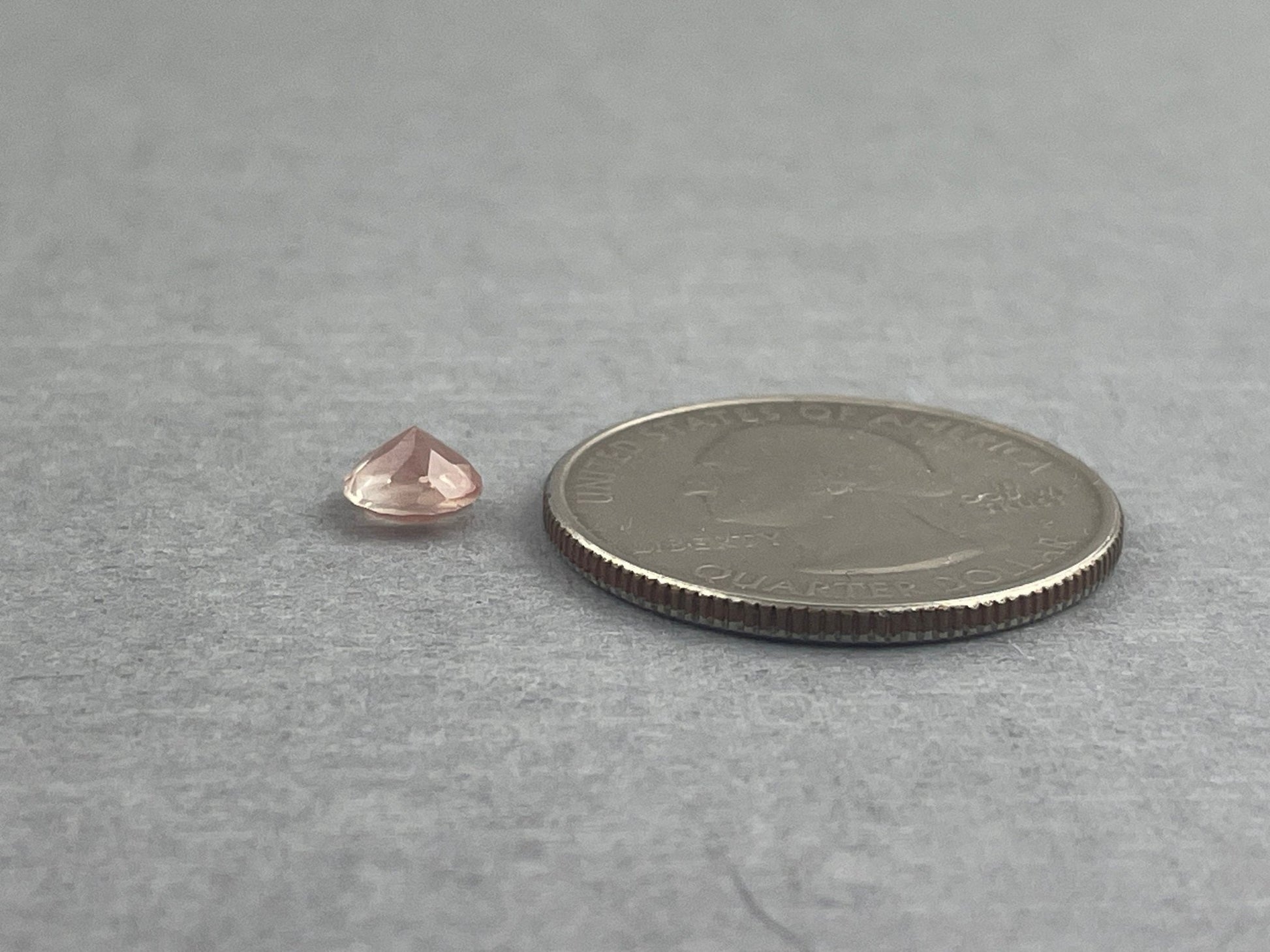 Oregon Sunstone 6mm Round Faceted Ethically Sourced Gemstone | OSF144 - Oregon Sunstone - Gem Enthusiast