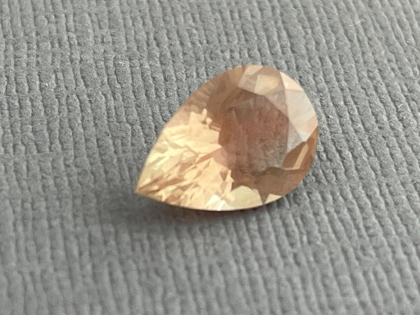 Oregon Sunstone Pear Gemstone | 12x8 mm | 2.4 carats | OSF188 - Oregon Sunstone - Gem Enthusiast