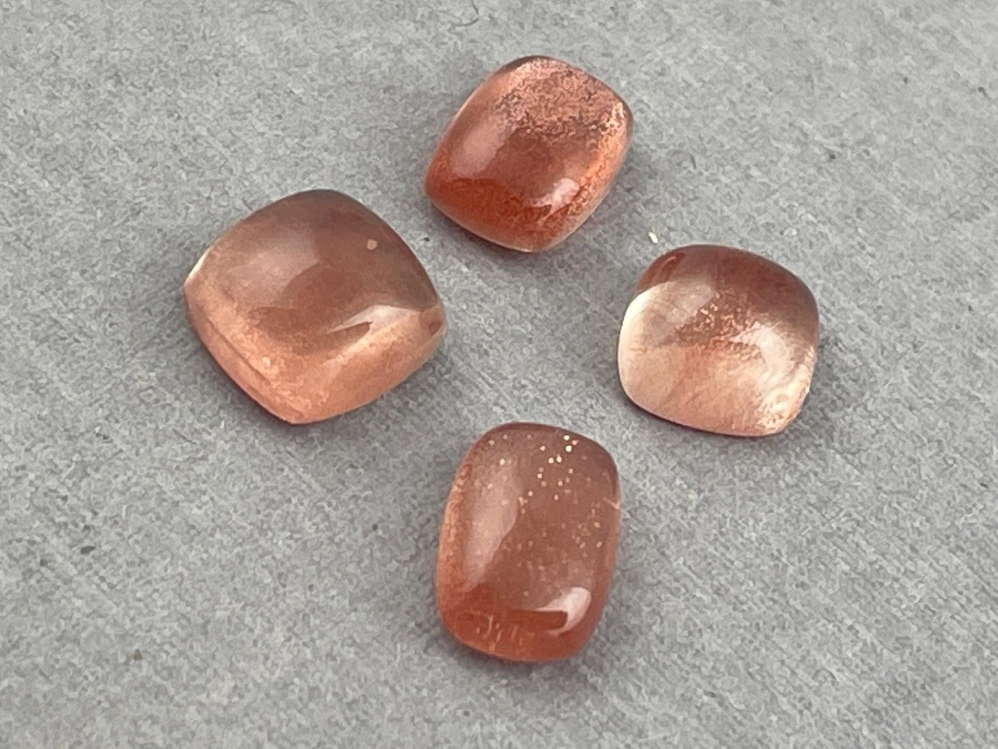 Oregon Sunstones Cushion Cabochon Lot | Schiller | 7.22 carats | OSC304 - Oregon Sunstone - Gem Enthusiast