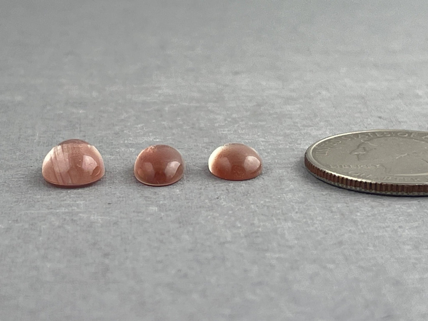 Oregon Sunstones Oval Cabochon Lot | 6.6 carats | OSC303 - Oregon Sunstone - Gem Enthusiast