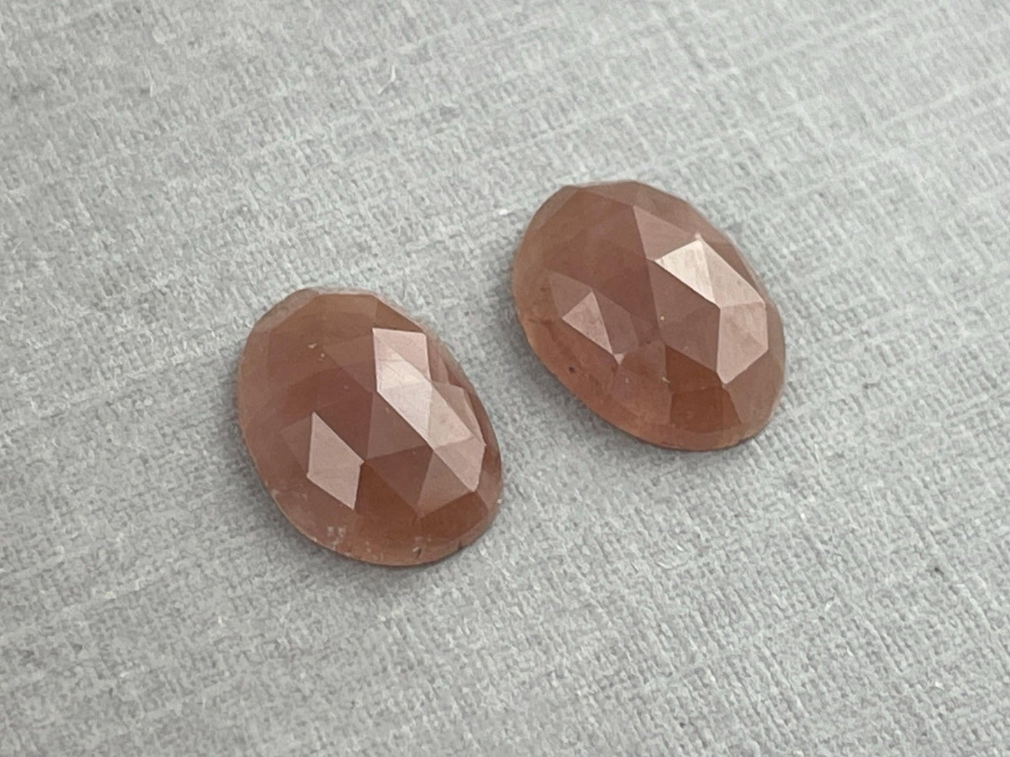 Peach Sapphire Rose Cut Pair | 11mm x 8mm | Natural Gemstones | SP542 - Gem Enthusiast