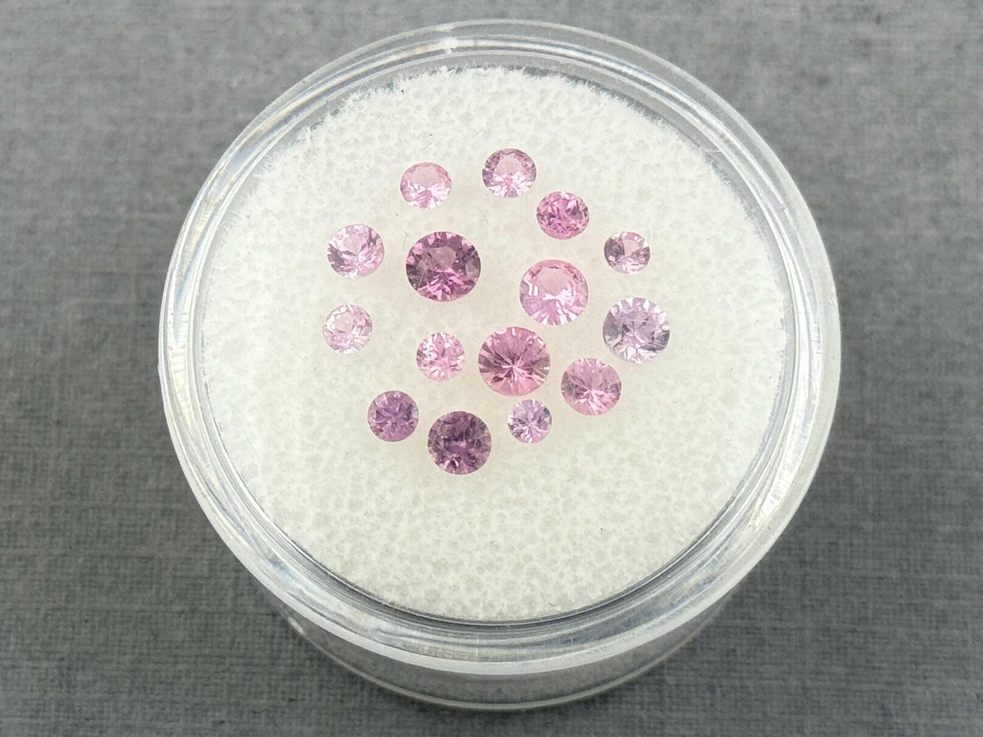 Pink & Purple Sapphire Faceted Lot: Natural Gemstones (1.48 carats, 2.3mm - 3.3mm) SF128 - Gem Enthusiast