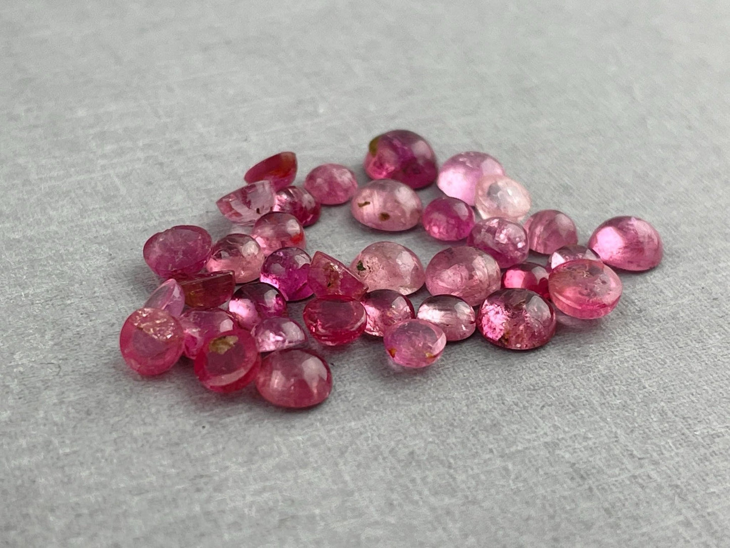 Pink Tourmaline Cabochon Lot | Small, Round 3.5mm - 5mm | 13 carats | TO222 - Gem Enthusiast