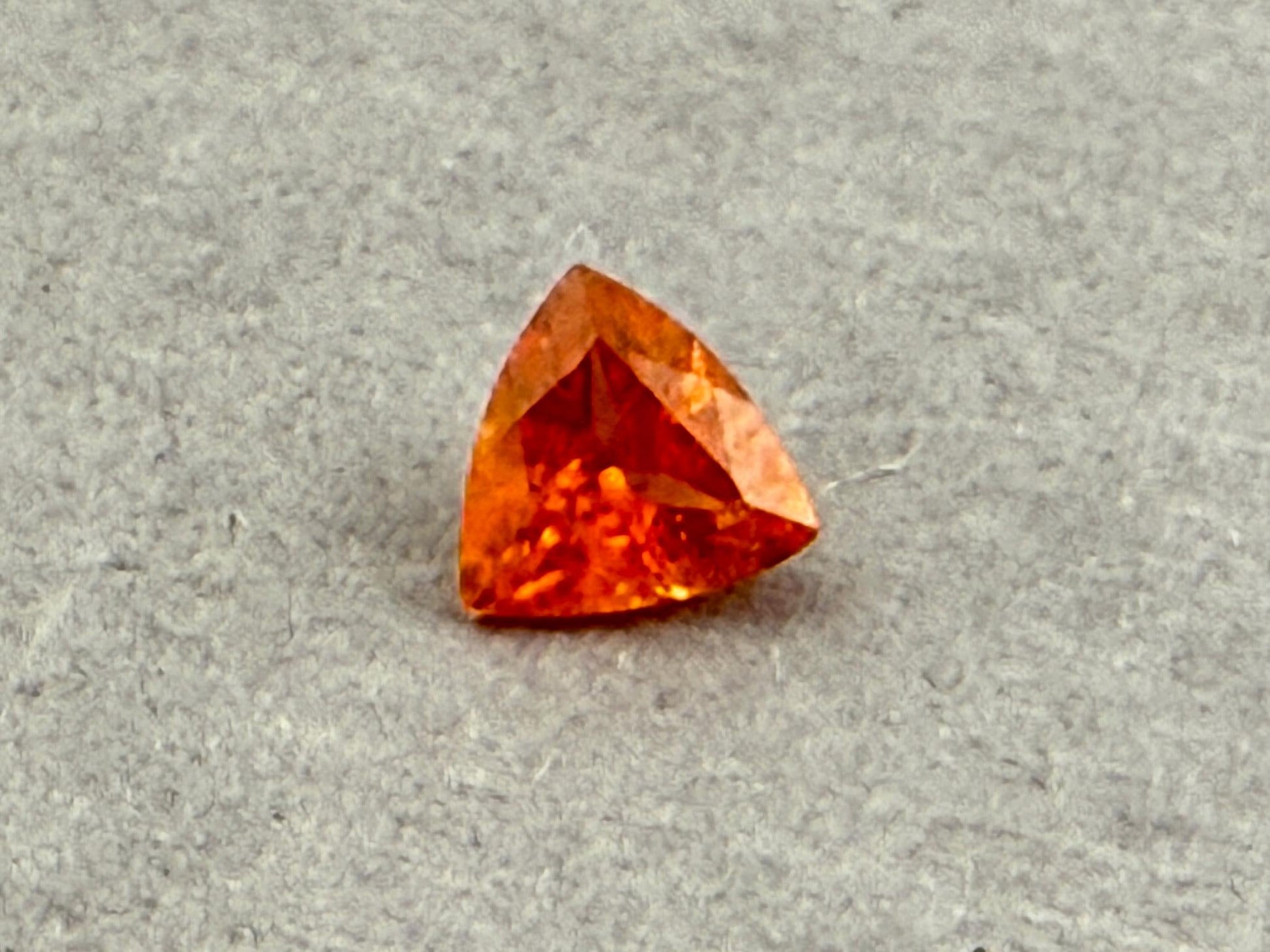 Spessartine Garnet Trillion | Mandarin Orange | 5.5mm | GS122 - Gem Enthusiast