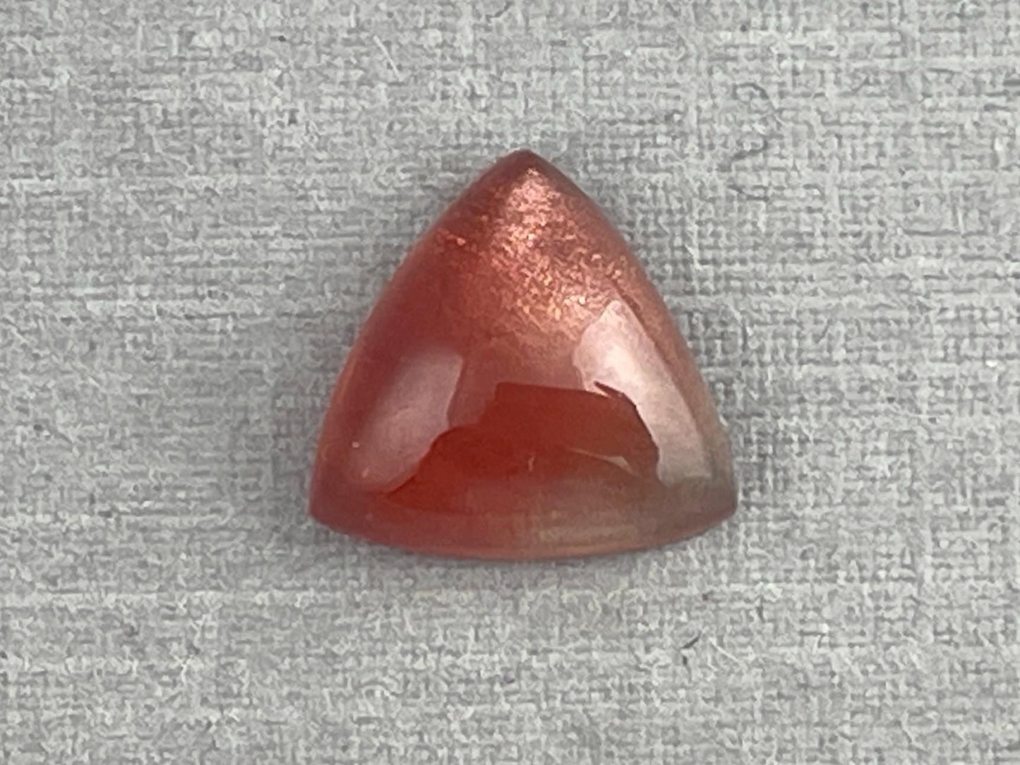 10mm Oregon Sunstone | Triangle Cabochon | Natural American Gemstone | 2.9 carats | OSC300 - Oregon Sunstone - Gem Enthusiast