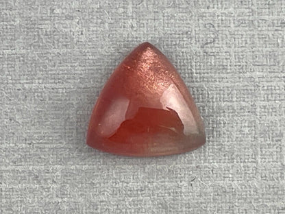 10mm Oregon Sunstone | Triangle Cabochon | Natural American Gemstone | 2.9 carats | OSC300 - Oregon Sunstone - Gem Enthusiast