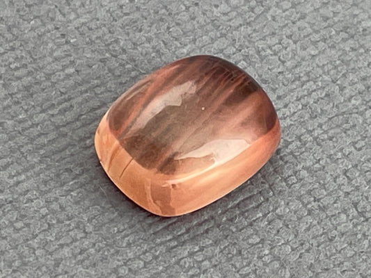10x8 Oregon Sunstones Cushion Cabochon with Schiller | 3.53 carats | OSC277 - Gem Enthusiast