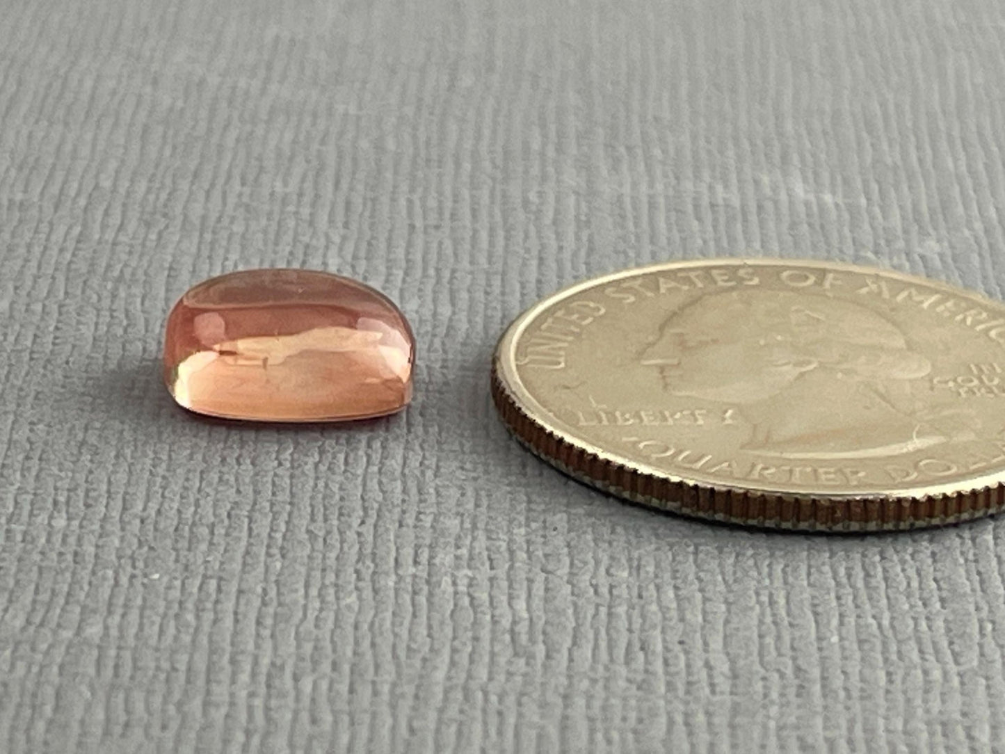 10x8 Oregon Sunstones Cushion Cabochon with Schiller | 3.53 carats | OSC277 - Gem Enthusiast