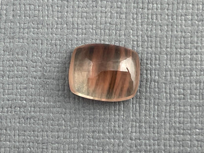 10x8 Oregon Sunstones Cushion Cabochon with Schiller | 3.53 carats | OSC279 - Gem Enthusiast