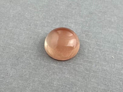 11mm Oregon Sunstone Round Cabochon | 5.19 carats | OSC315 - Gem Enthusiast