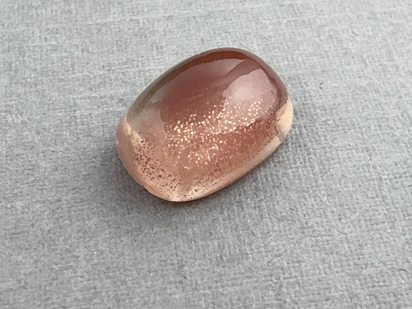 11x8 Oregon Sunstones Cushion Cabochon with Schiller | 4.23 carats | OSC321 - Gem Enthusiast