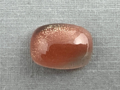 11x8 Oregon Sunstones Cushion Cabochon with Schiller | 4.23 carats | OSC321 - Gem Enthusiast