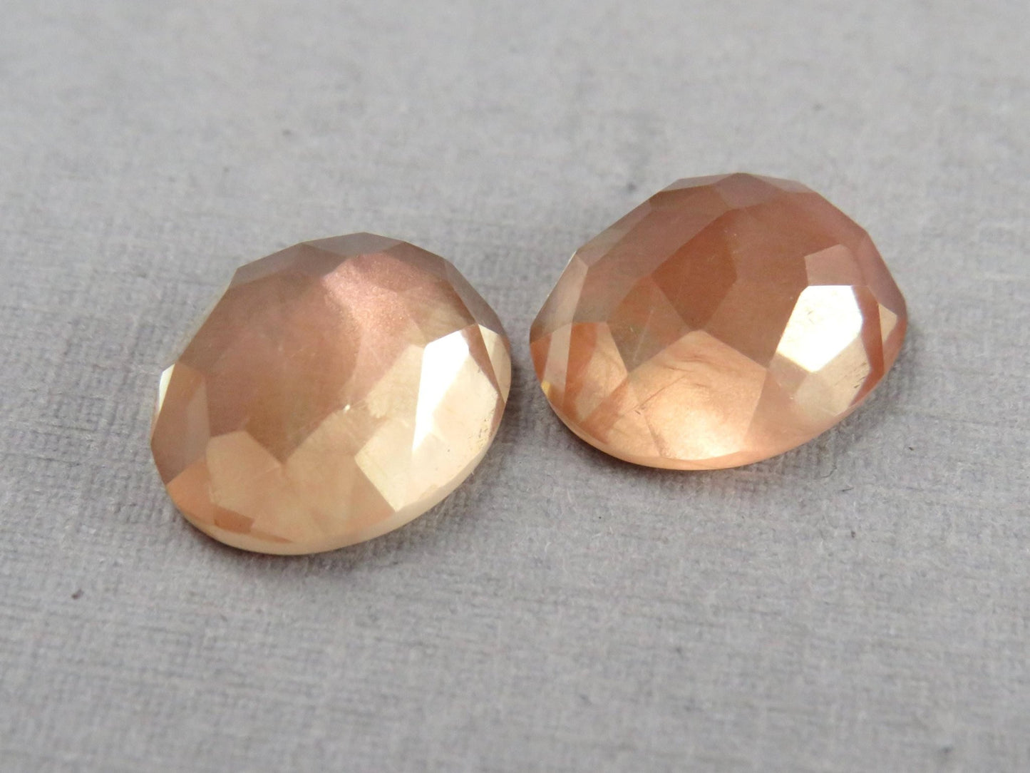 12x10 Oregon Sunstone Pair with Schiller | Oval Rose Cut Cabochons | 9 carats | USA | OSR129 - Gem Enthusiast