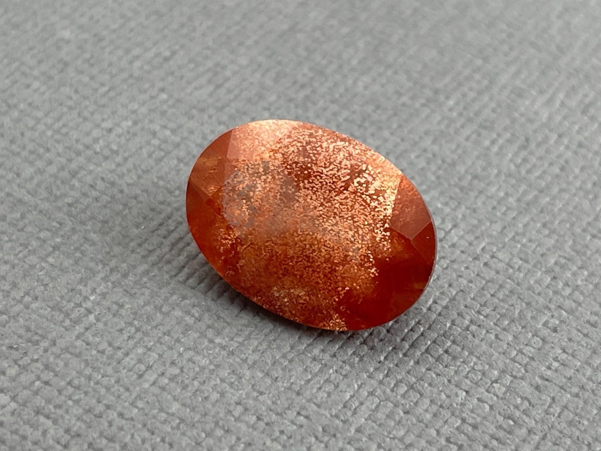 14x10 Red Oregon Sunstone Oval Gemstone with Schiller | 5.25 carats | OSF154 - Oregon Sunstone - Gem Enthusiast
